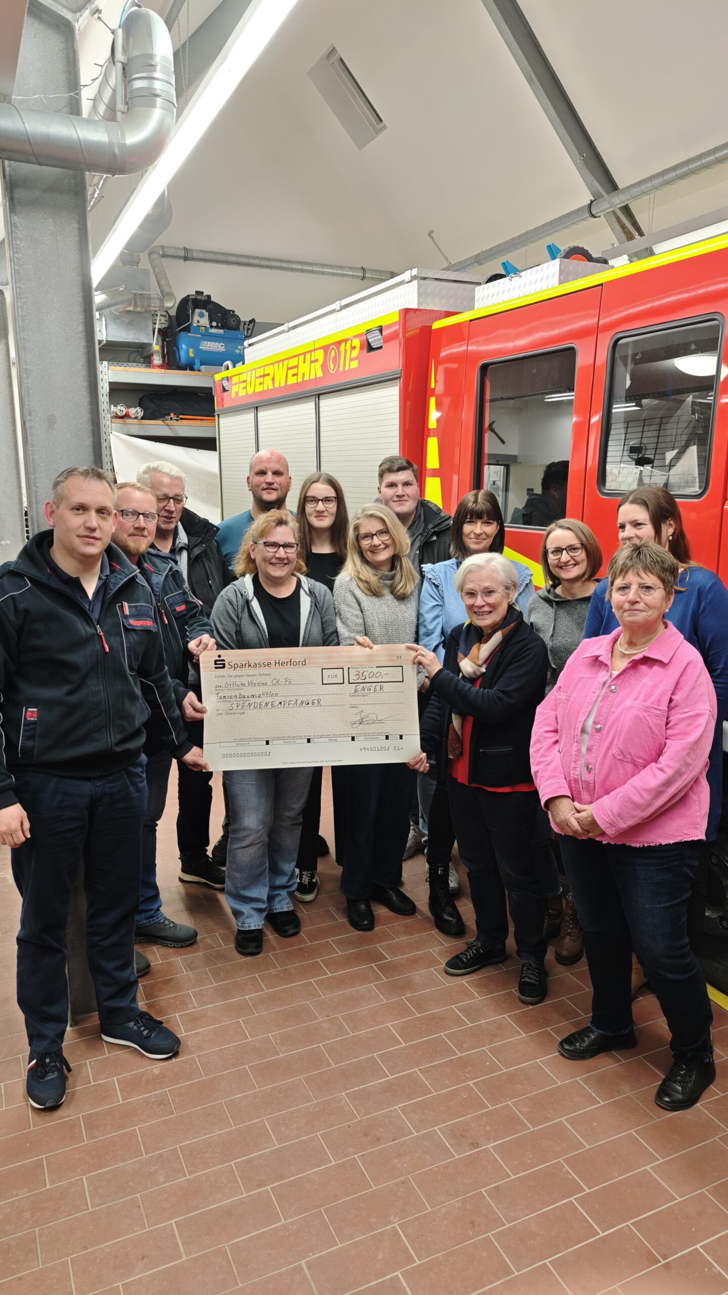 Blaulicht, Baumaktion und ein Führungswechsel in OlPö