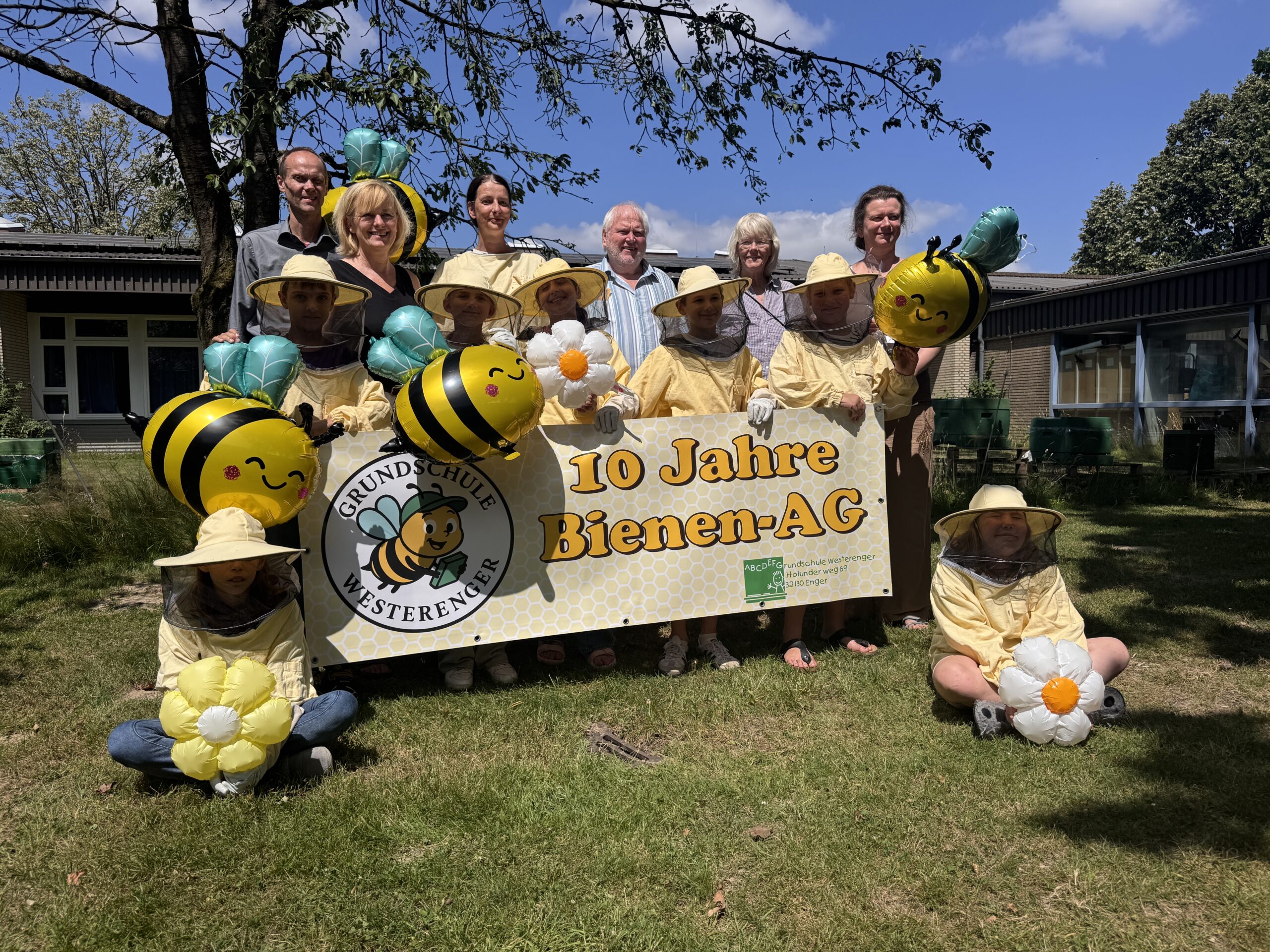 Happy Birthday, Bienen!
