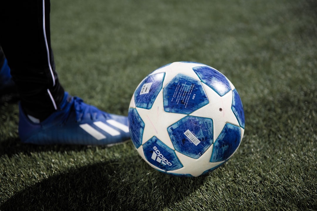 15 Jahre Sportpark Enger: Arminia-Traditionself kommt zum Benefizspiel